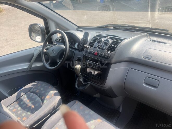 Mercedes  2010, 215,000 km - 2.1 l - Bakı