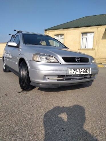 Opel Astra-1