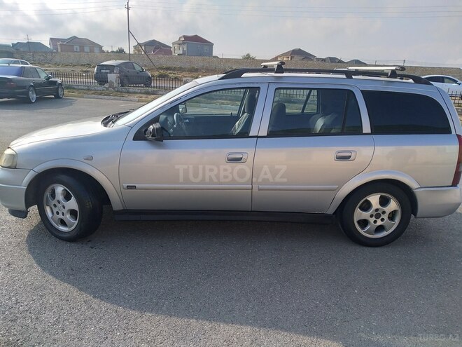 Opel Astra-2