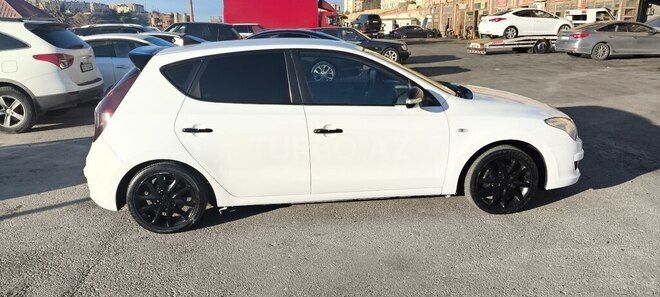 Hyundai i30 2008, 267,996 km - 1.6 l - Bakı