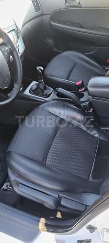Hyundai i30 2008, 267,996 km - 1.6 l - Bakı