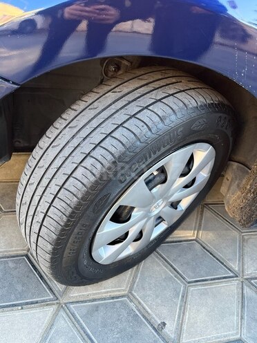 Toyota Auris 2007, 398,000 km - 1.4 l - Bakı