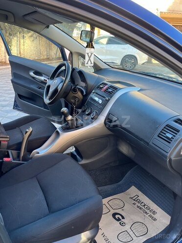 Toyota Auris 2007, 398,000 km - 1.4 l - Bakı