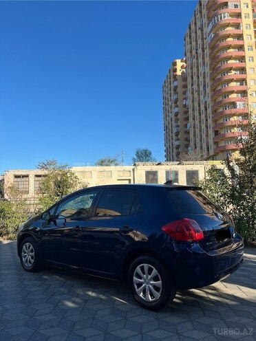 Toyota Auris 2007, 398,000 km - 1.4 l - Bakı