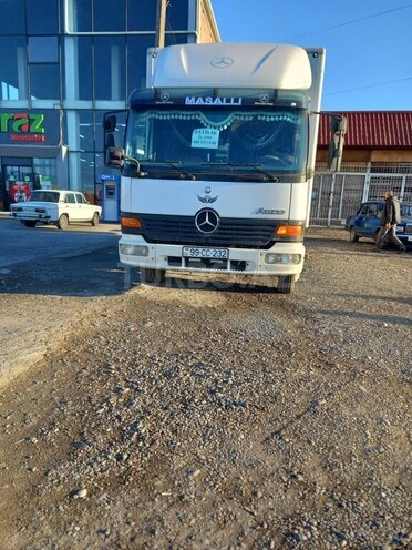 Mercedes Atego 817 1999, 483,361 km - 4.3 l - Beyləqan