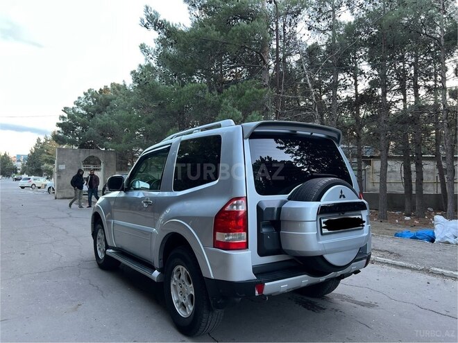 Mitsubishi Pajero 2006, 221,000 km - 3.0 l - Sumqayıt