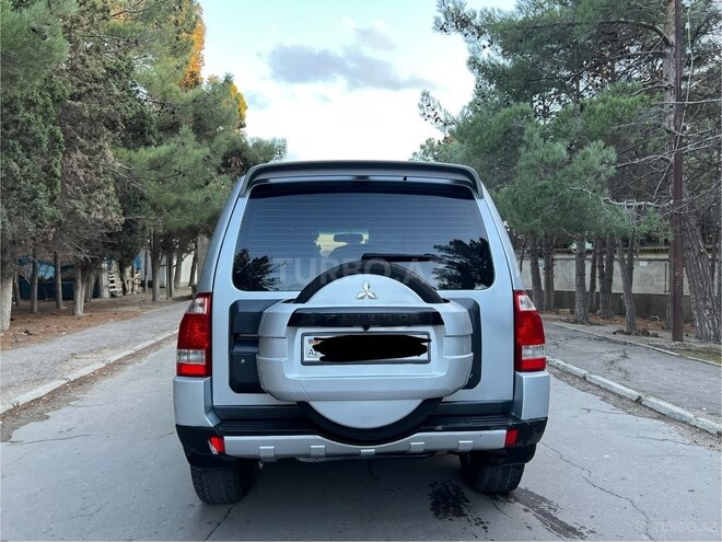Mitsubishi Pajero 2006, 221,000 km - 3.0 l - Sumqayıt