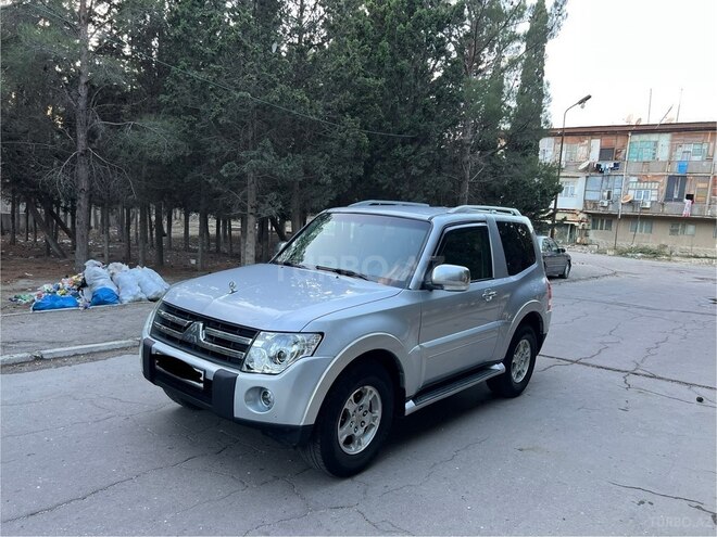 Mitsubishi Pajero 2006, 221,000 km - 3.0 l - Sumqayıt
