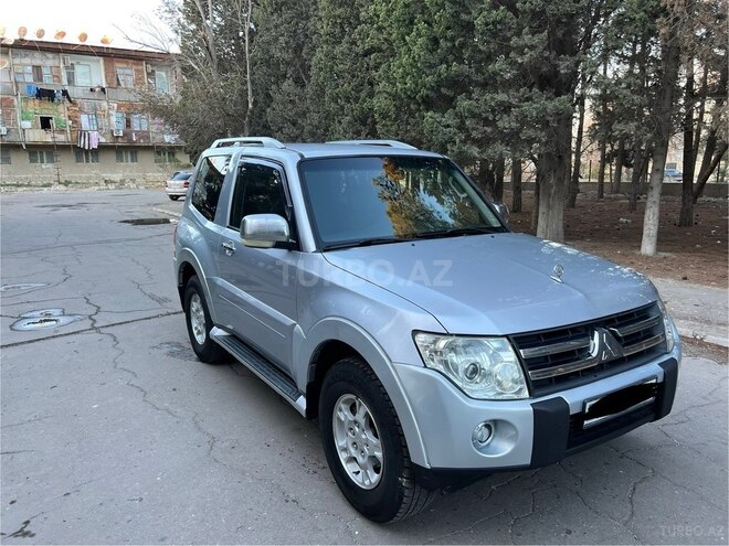 Mitsubishi Pajero 2006, 221,000 km - 3.0 l - Sumqayıt