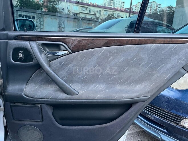 Mercedes E 320 2000, 330,000 km - 3.2 l - Bakı