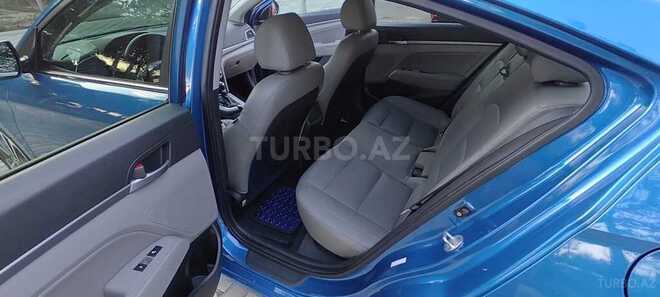 Hyundai Elantra 2016, 182,400 km - 2.0 l - Bakı