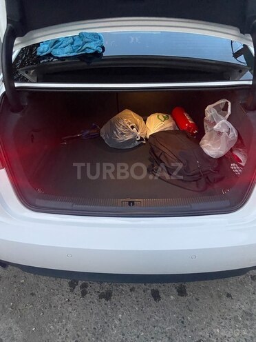Audi A6 2013, 269,000 km - 2.0 l - Bakı