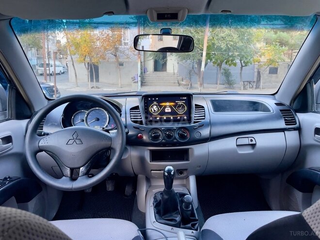 Mitsubishi L200 2008, 280,000 km - 2.5 l - Sumqayıt