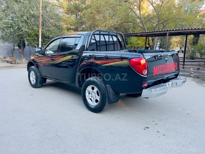 Mitsubishi L200 2008, 280,000 km - 2.5 l - Sumqayıt