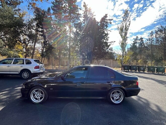 BMW 530 2001, 134,000 km - 3.0 l - Bakı