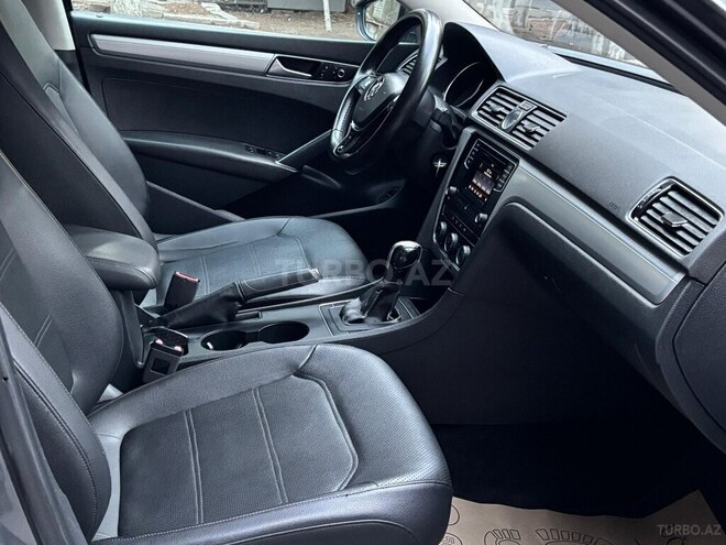 Volkswagen Passat (North America) 2016, 253,100 km - 1.8 л - Sumqayıt