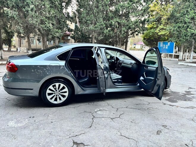 Volkswagen Passat (North America) 2016, 253,100 km - 1.8 л - Sumqayıt