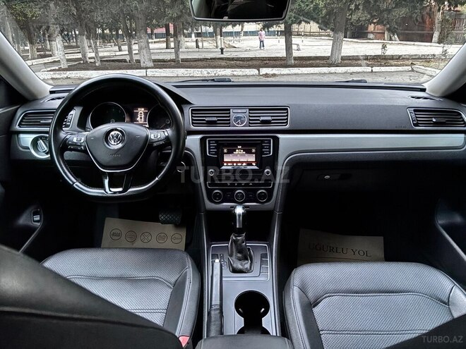 Volkswagen Passat (North America) 2016, 253,100 km - 1.8 л - Sumqayıt
