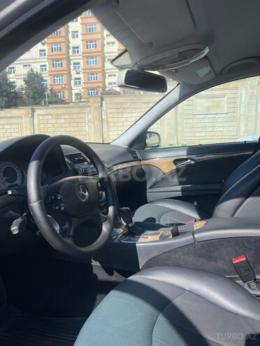 Mercedes E 220-3