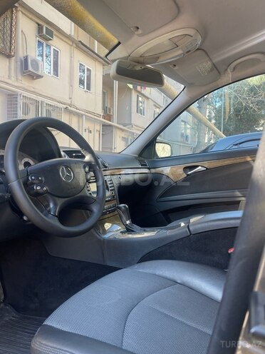 Mercedes E 220-5