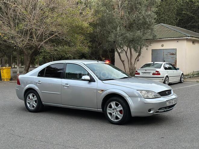 Ford Mondeo 2002, 334,000 km - 2.0 l - Sumqayıt
