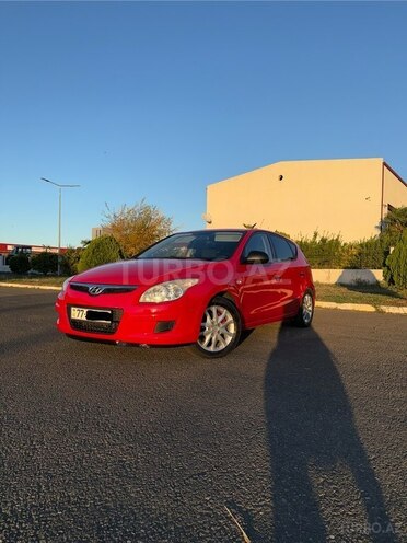Hyundai i30 2007, 395,000 km - 1.4 л - Ağstafa