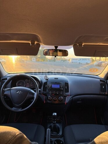 Hyundai i30 2007, 395,000 km - 1.4 л - Ağstafa