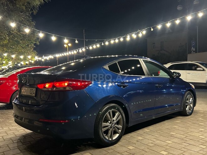 Hyundai Elantra 2016, 150,000 km - 2.0 l - Bakı