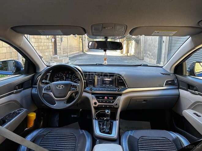 Hyundai Elantra 2016, 150,000 km - 2.0 l - Bakı