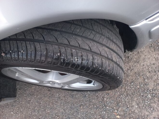 Mercedes E 240 1999, 256,080 km - 2.4 l - Gəncə