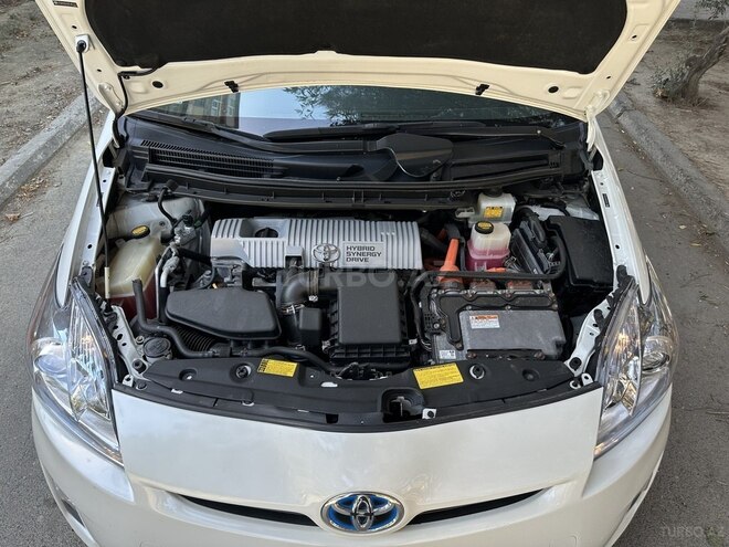 Toyota Prius 2011, 186,000 km - 1.8 l - Bakı