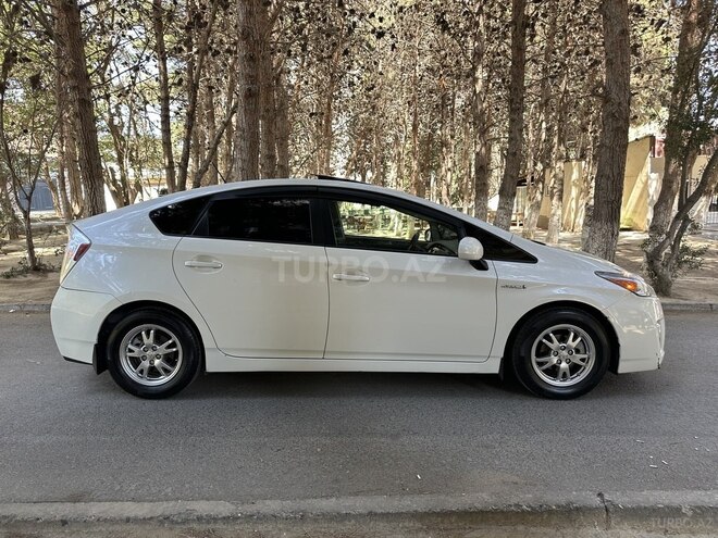 Toyota Prius 2011, 186,000 km - 1.8 l - Bakı