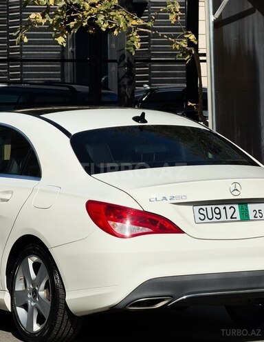 Mercedes CLA 250 4MATIC 2017, 70,720 km - 2.0 л - Bakı