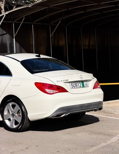 Mercedes CLA 250 4MATIC 2017, 70,720 km - 2.0 л - Bakı