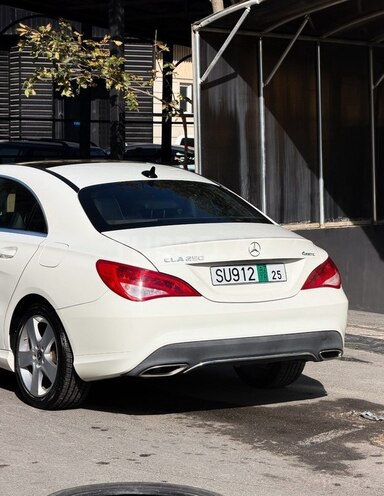 Mercedes CLA 250 4MATIC 2017, 70,720 km - 2.0 л - Bakı