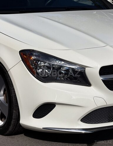 Mercedes CLA 250 4MATIC 2017, 70,720 km - 2.0 л - Bakı