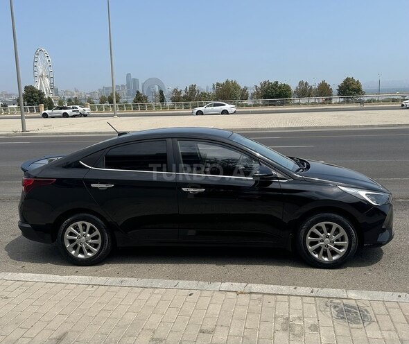 Hyundai Accent 2021, 96,000 km - 1.6 l - Bakı