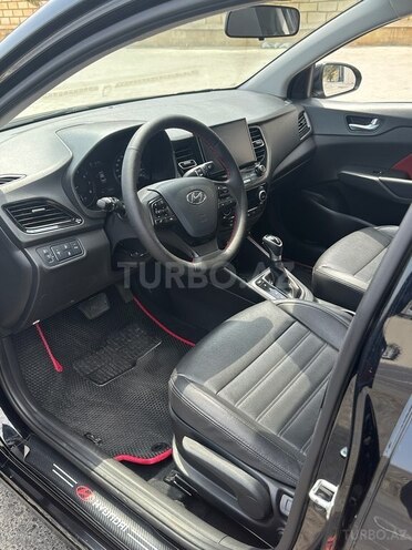 Hyundai Accent 2021, 96,000 km - 1.6 l - Bakı