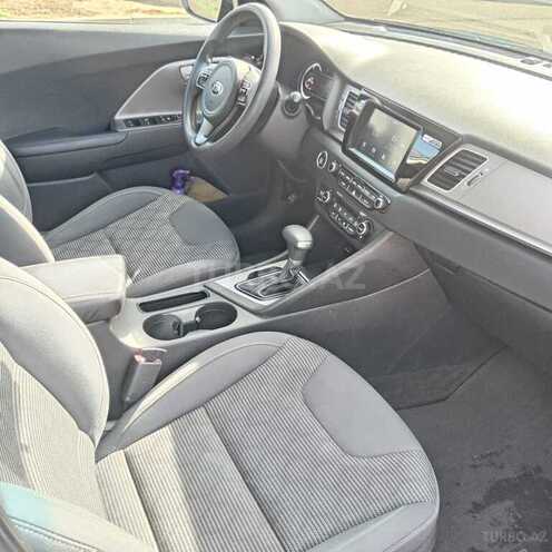 Kia Niro-15
