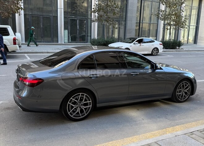 Mercedes E 220 d 2020, 105,000 km - 2.0 l - Bakı