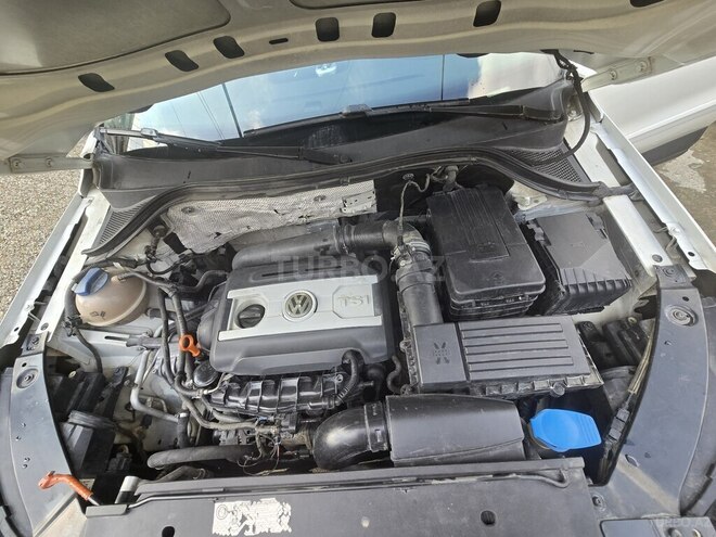 Volkswagen Tiguan 2009, 221,200 km - 2.0 l - Gəncə