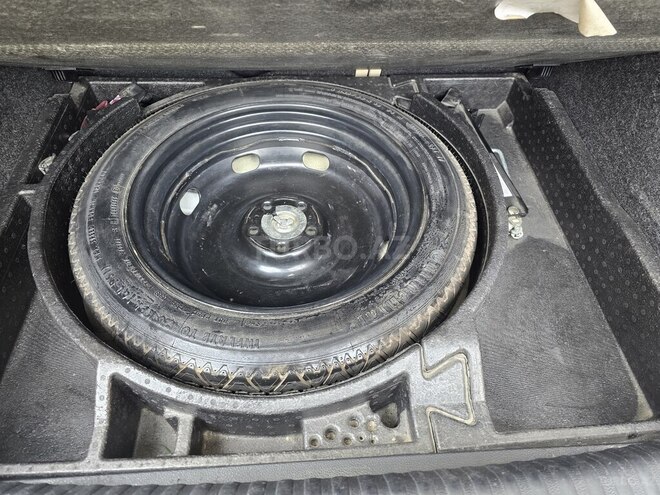 Volkswagen Tiguan 2009, 221,200 km - 2.0 l - Gəncə