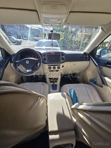 Volkswagen Tiguan 2009, 221,200 km - 2.0 l - Gəncə