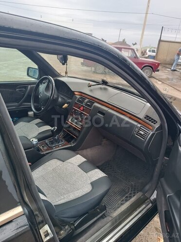 Mercedes E 220 1996, 554,655 km - 2.2 l - Cəlilabad