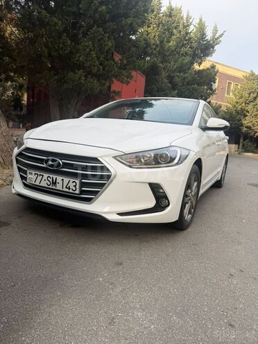 Hyundai Avante 2015, 207,000 km - 1.6 л - Bakı