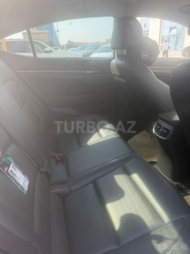 Hyundai Avante 2015, 207,000 km - 1.6 л - Bakı