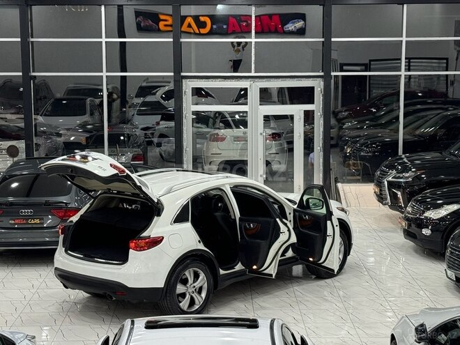 Infiniti FX35 2011, 185,000 km - 3.5 л - Sumqayıt