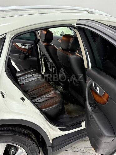 Infiniti FX35 2011, 185,000 km - 3.5 л - Sumqayıt