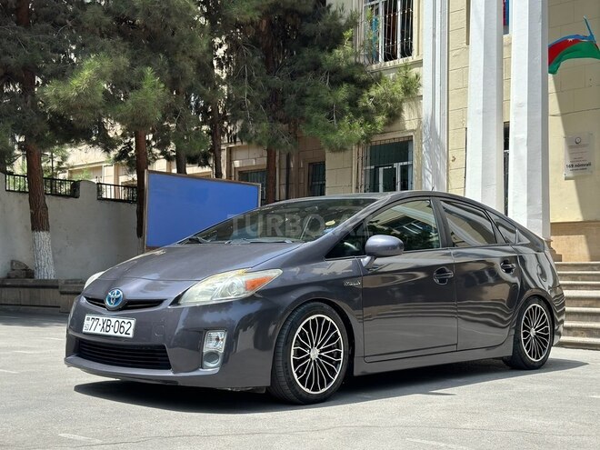Toyota Prius 2010, 285,000 km - 1.8 l - Bakı