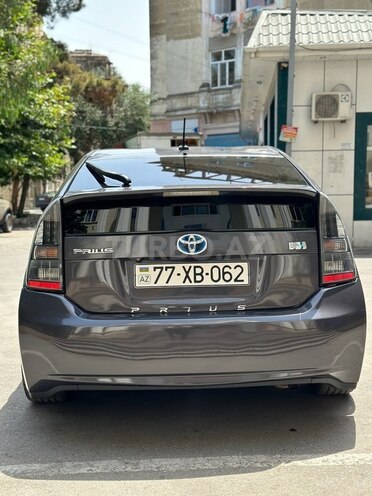 Toyota Prius 2010, 285,000 km - 1.8 l - Bakı